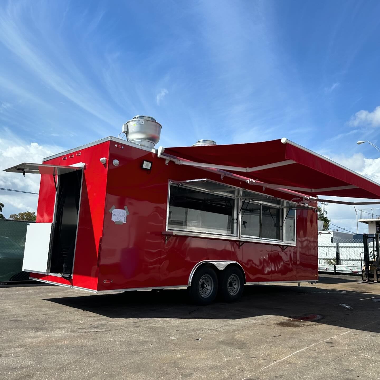 Custom Food Trucks & Trailers new and used food trailers 01